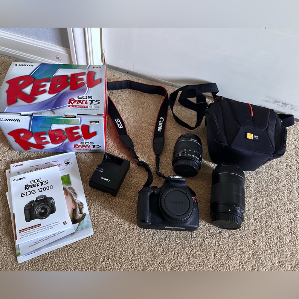 Canon EOS Rebel T5 Bundle